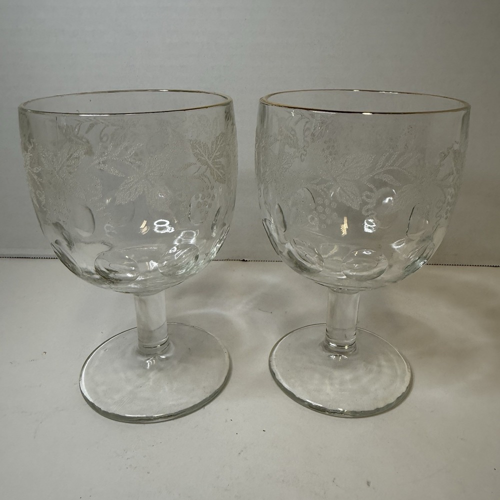 Set of 2 Vtg Bartlett Collins Grapevine Etched Thumbprint Gold Trim Wine Goblets